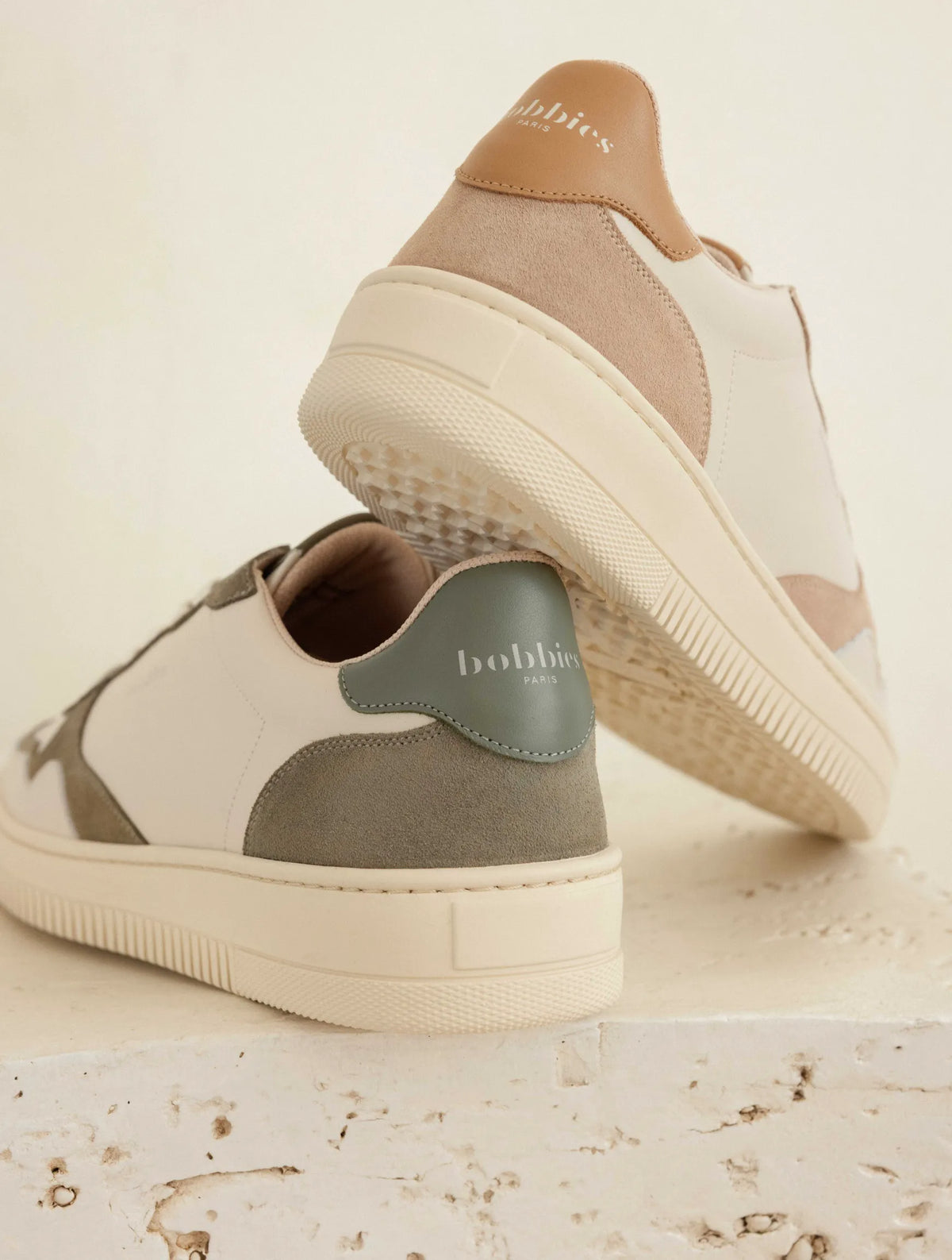 Off-White & Papyrus