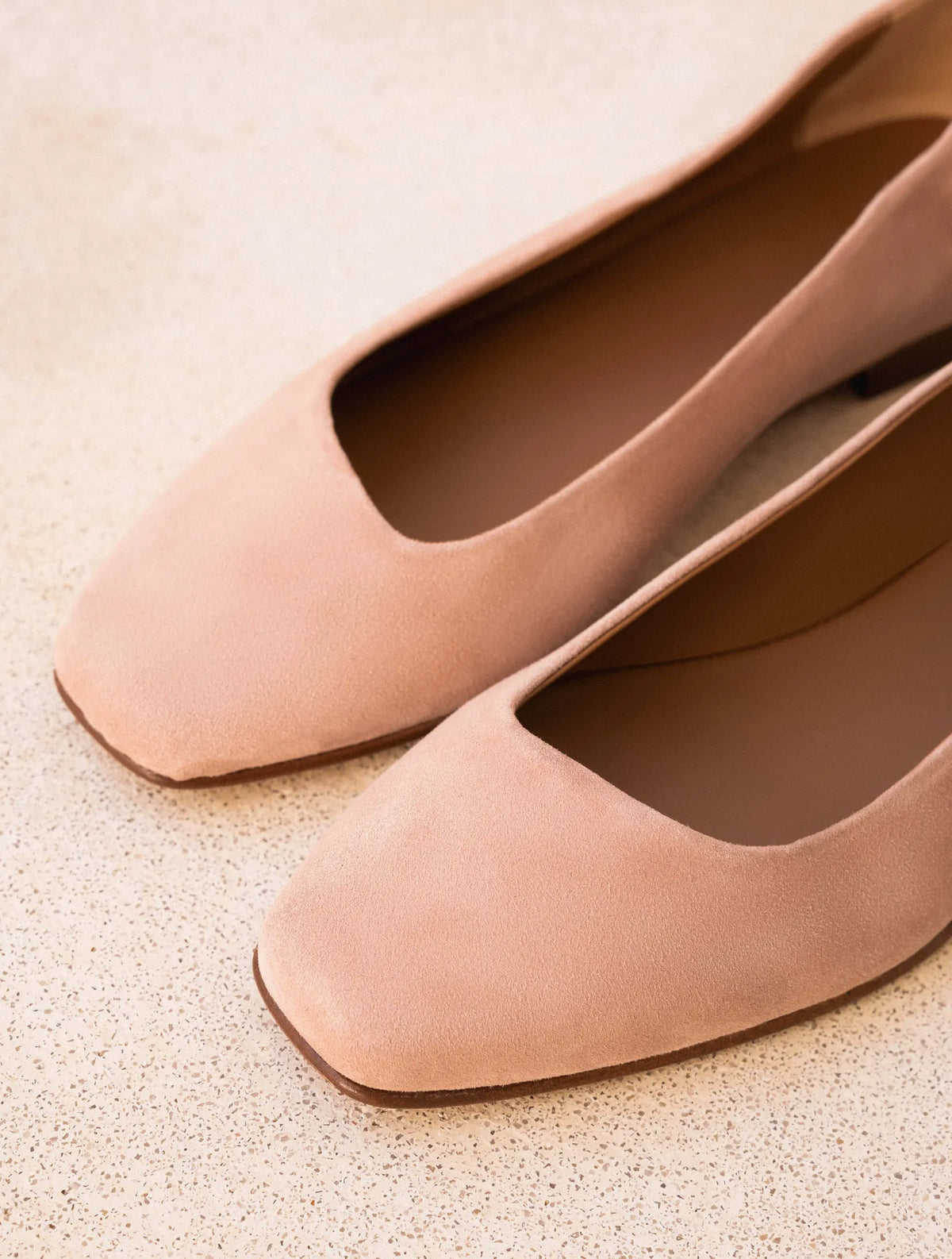 Nude Blush