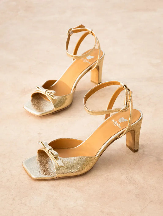 Champagne Gold