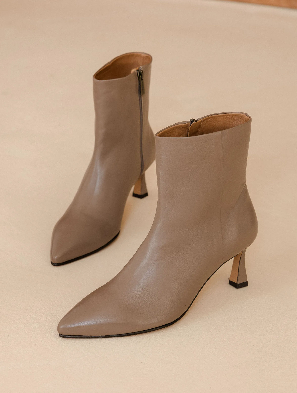 Taupe Latte