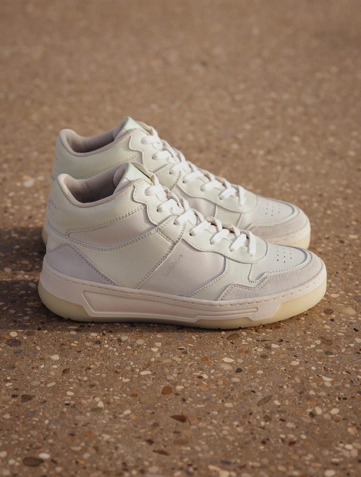 Off-White & Mint Sorbet