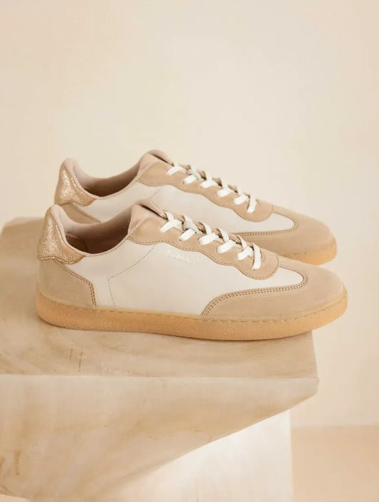 Off-White & Iridescent Champagne