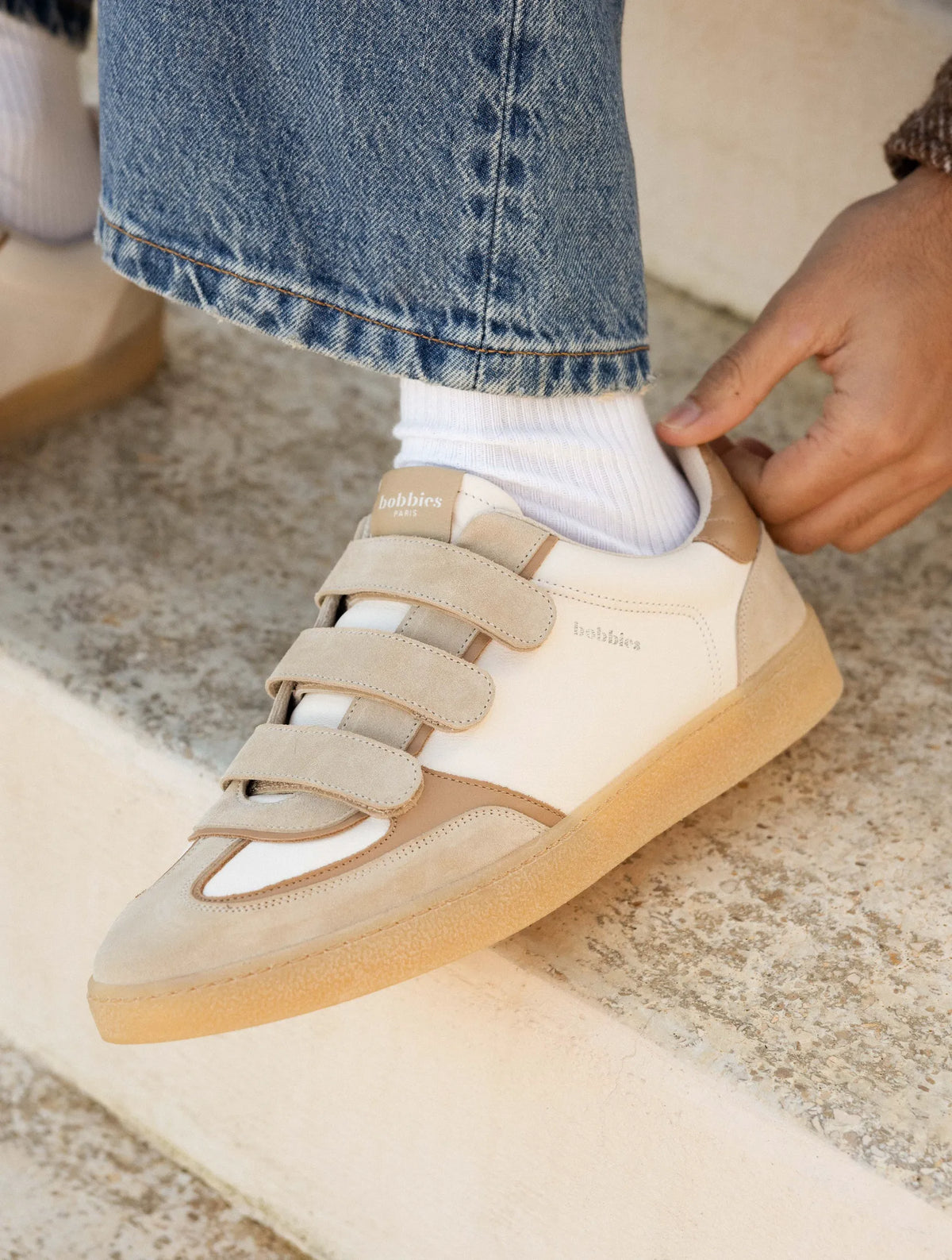 Cream & Moon Sand