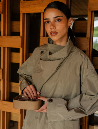 Taupe