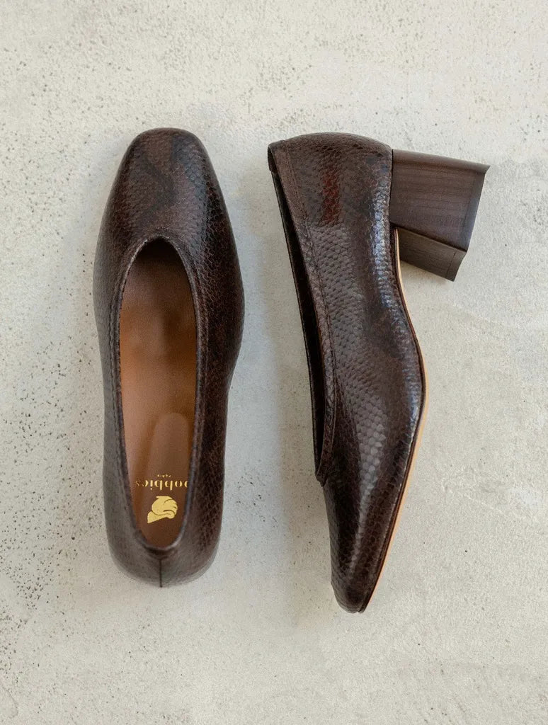 Cobra Brown