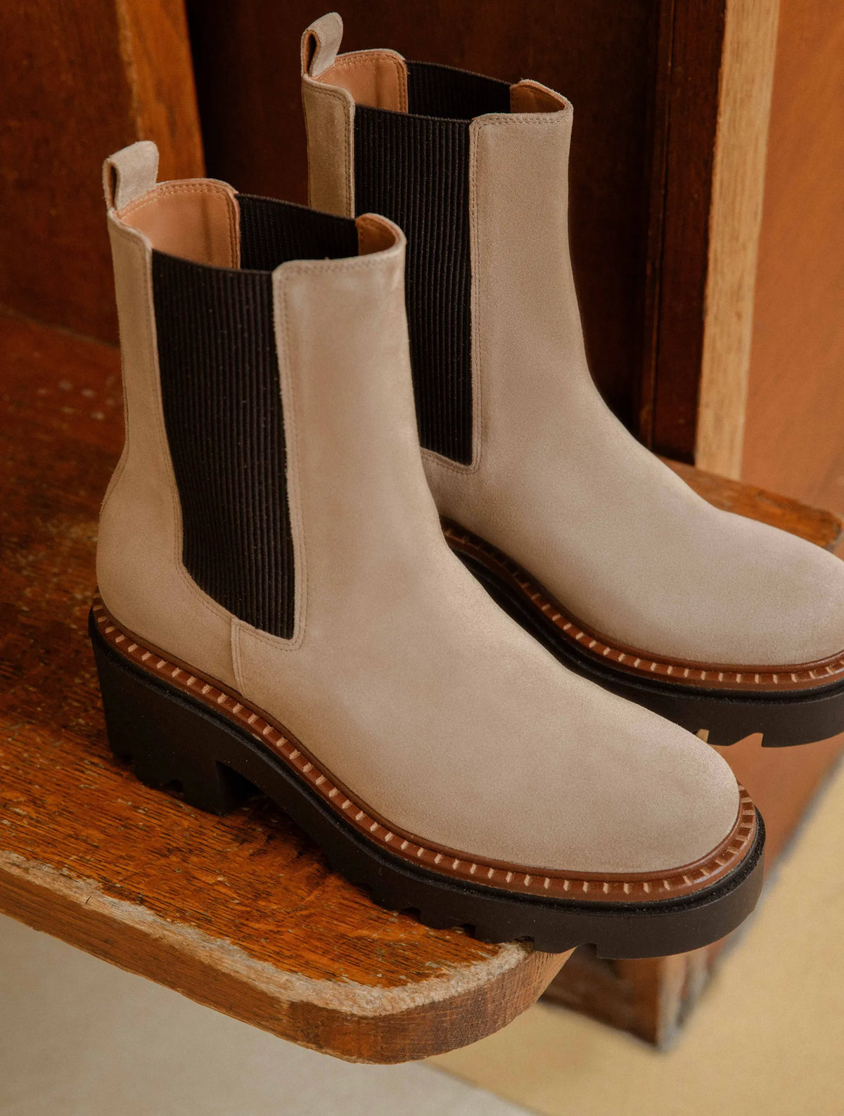 Mohair Taupe