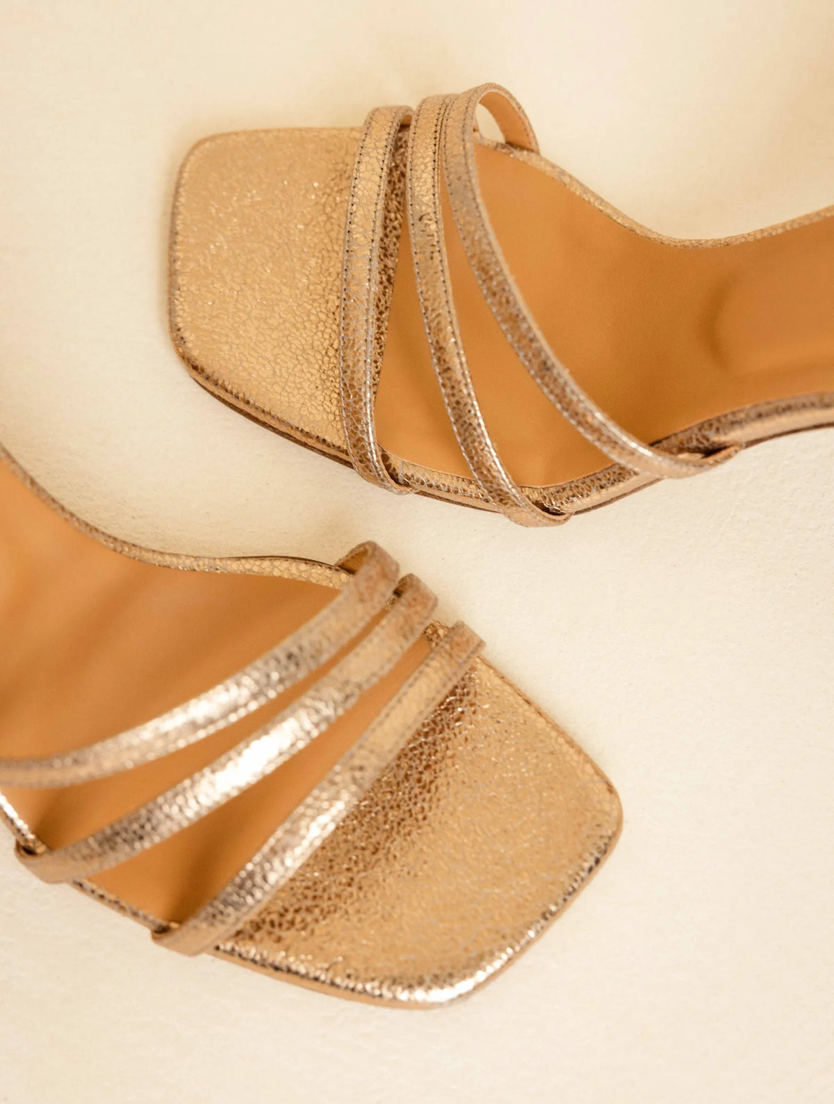 Sepia Gold