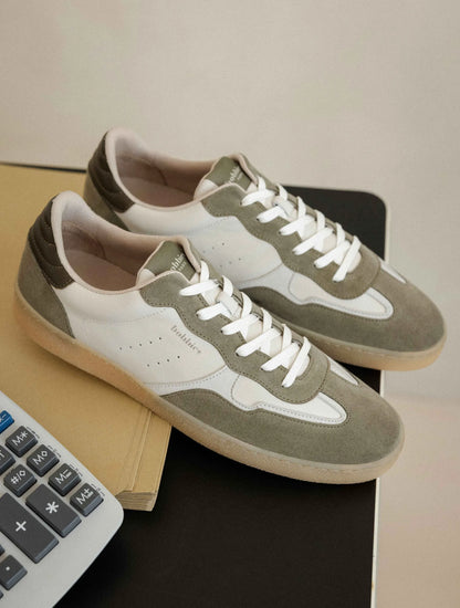 Off-White & Ash Green