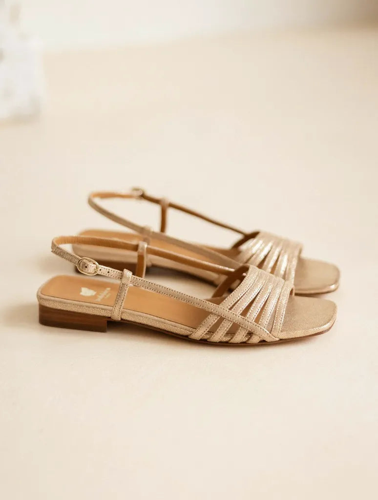 Iridescent Champagne