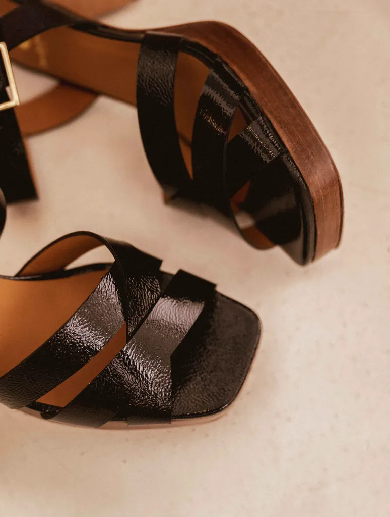 Vinyl Black