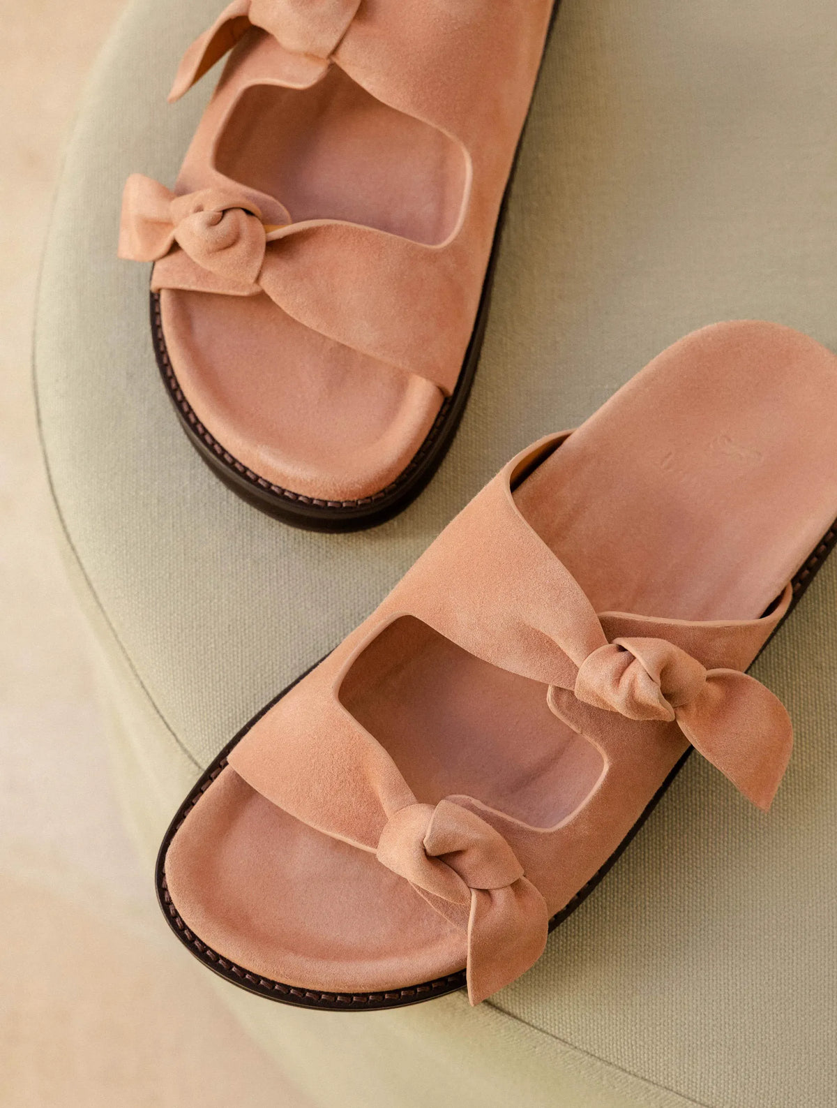 Nude Blush