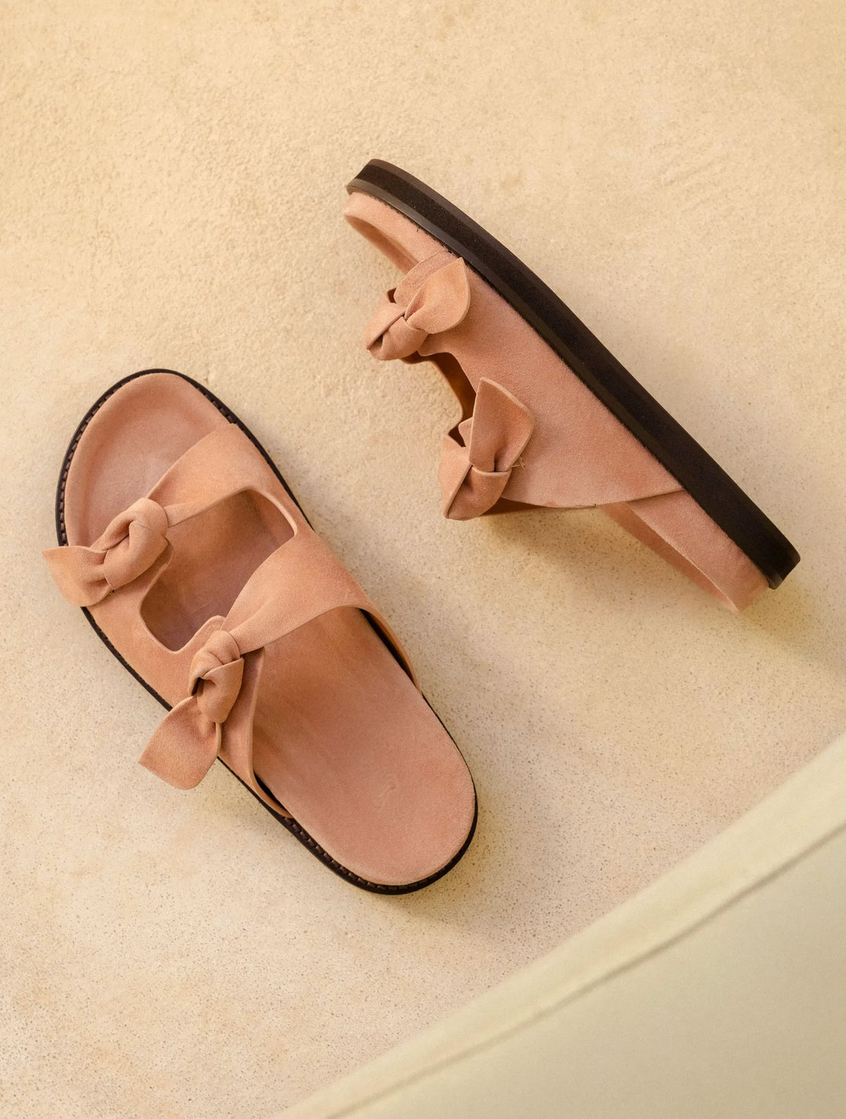 Nude Blush