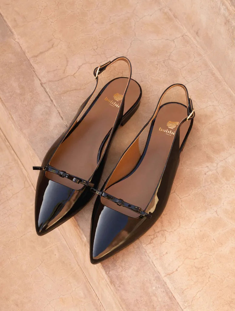 Lacquered Black