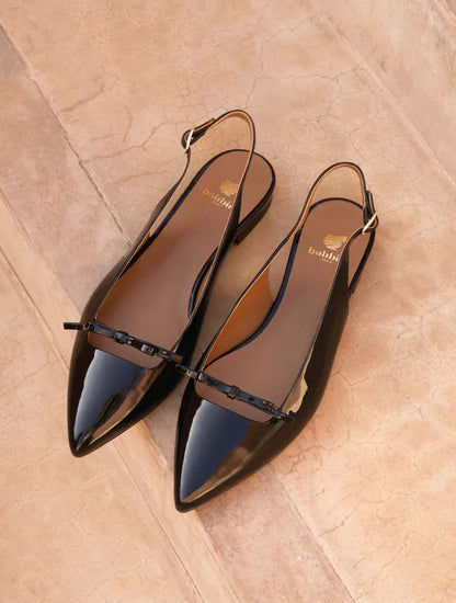 Lacquered Black