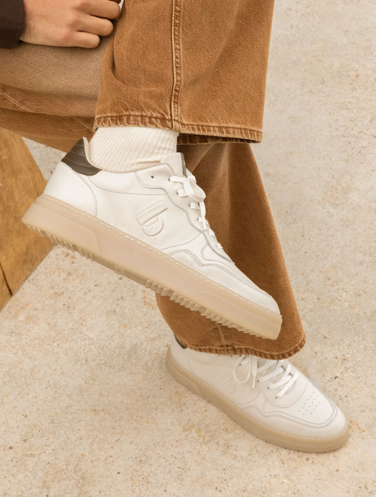 Off-White & Tartufo Khaki