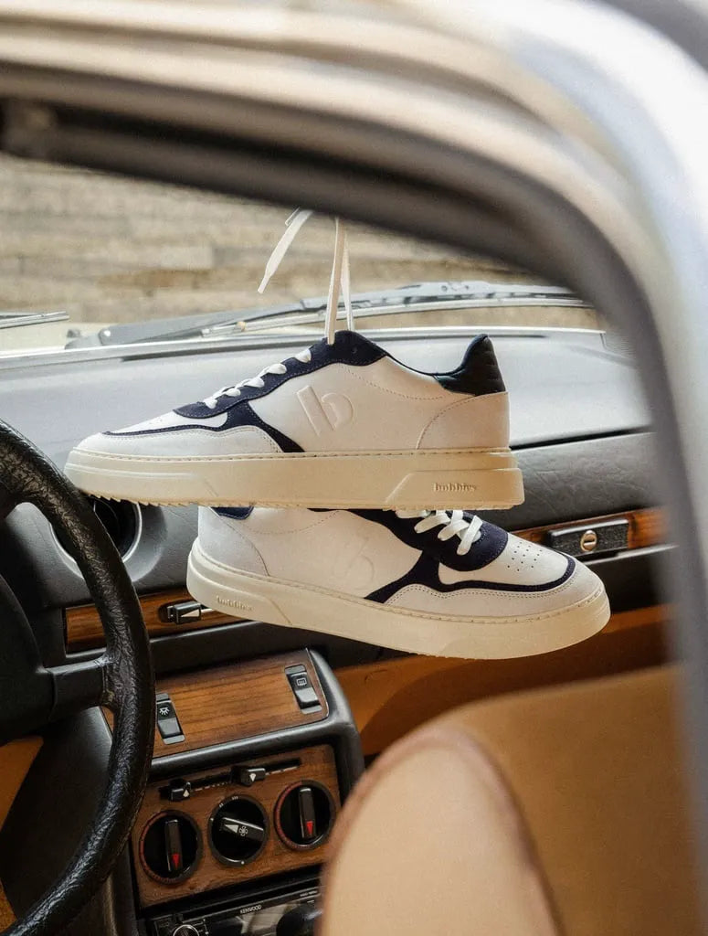 Off-White & Navy