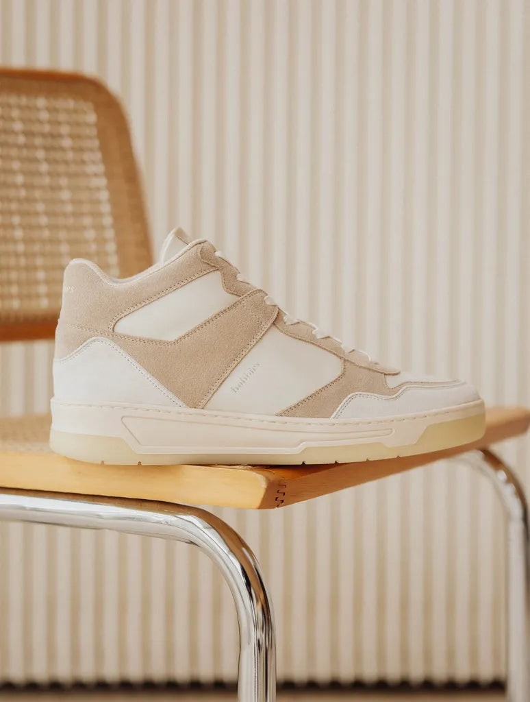Off-White & Papyrus