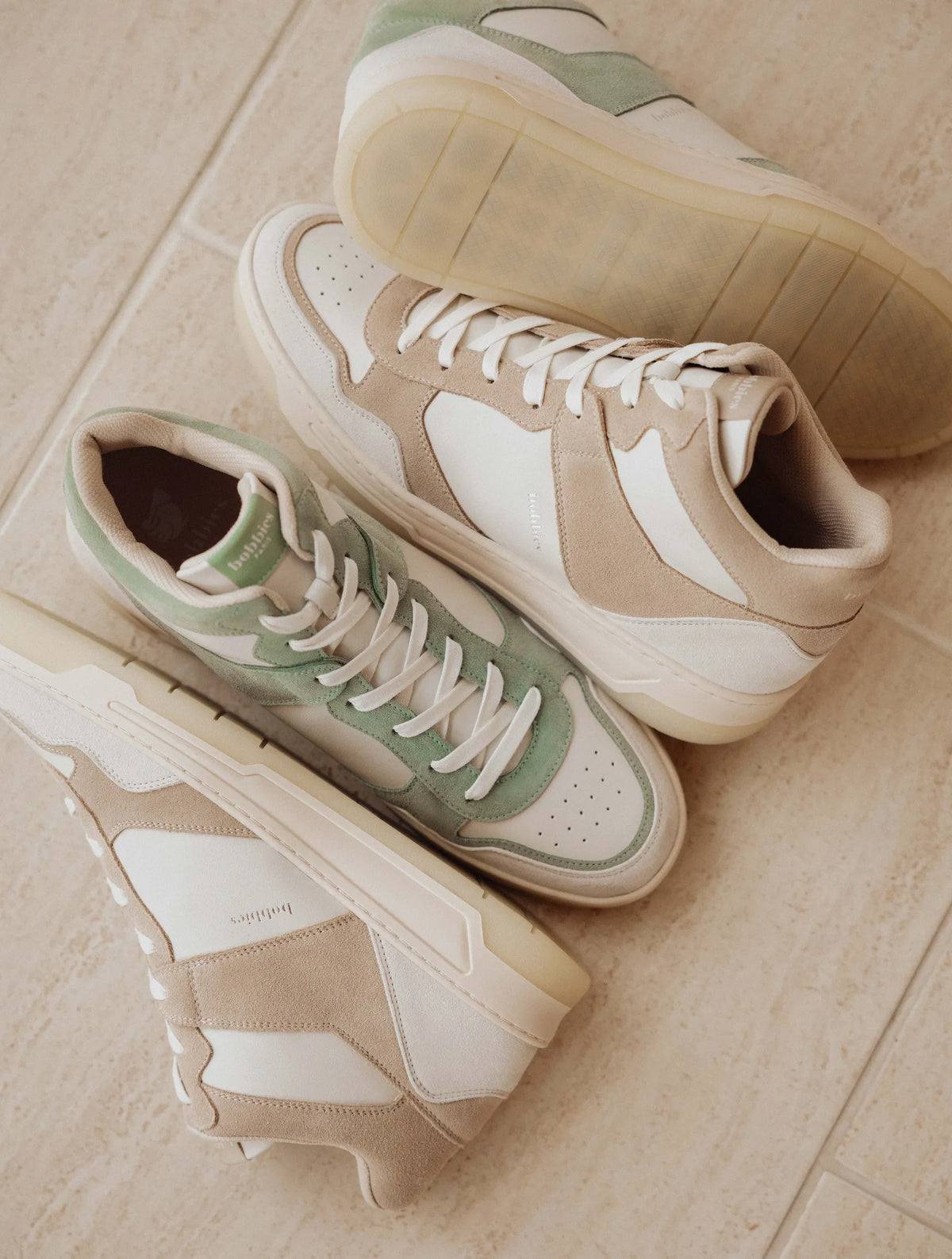 Off-White & Papyrus