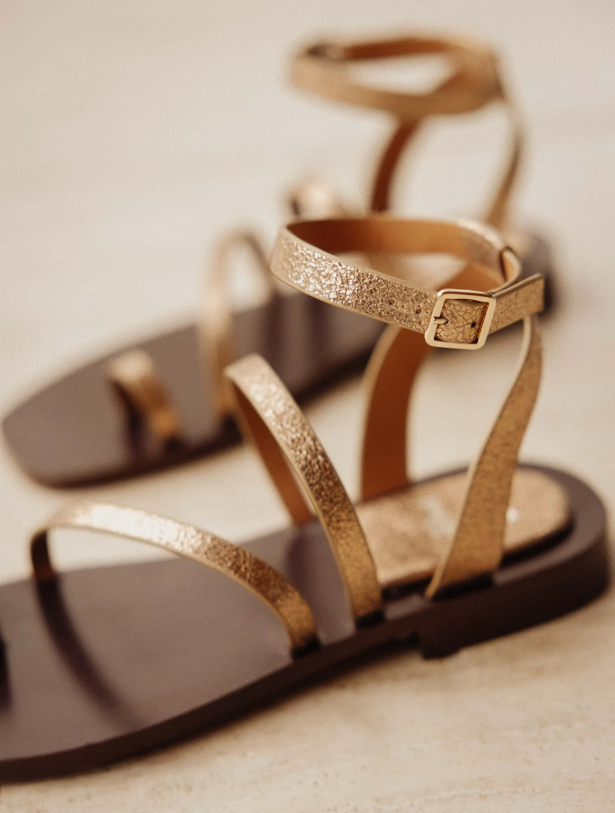 Sepia Gold