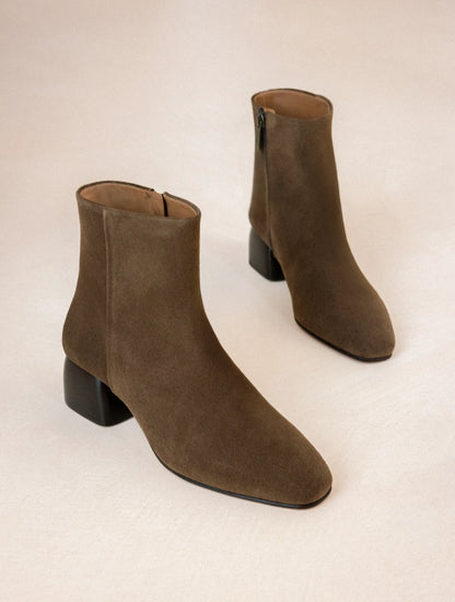 Khaki Brown