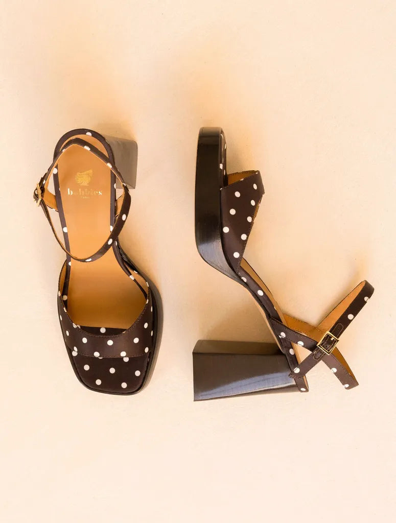 Mocha Dots