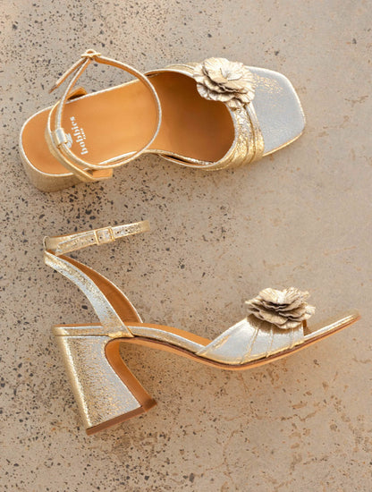 Champagne Gold