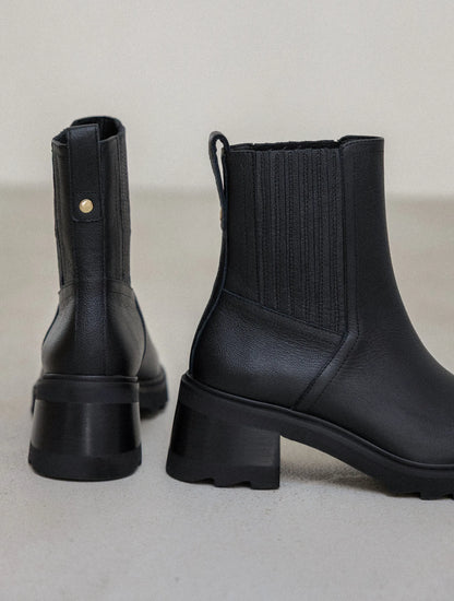 Ikra Black