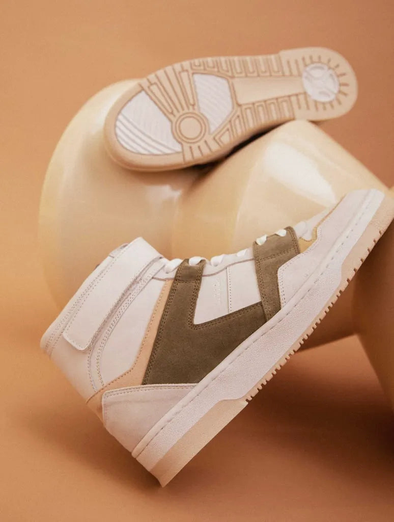 Off-White & Karri Green