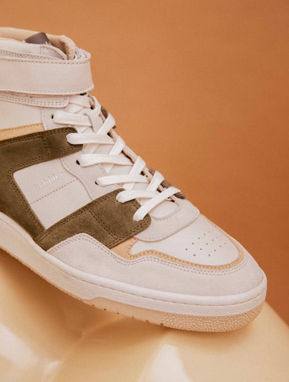 Off-White & Karri Green