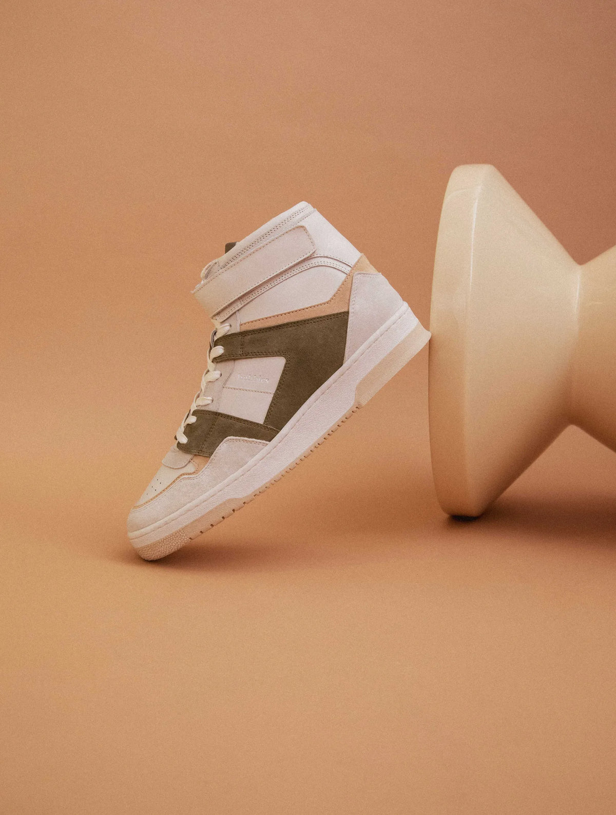 Off-White & Karri Green