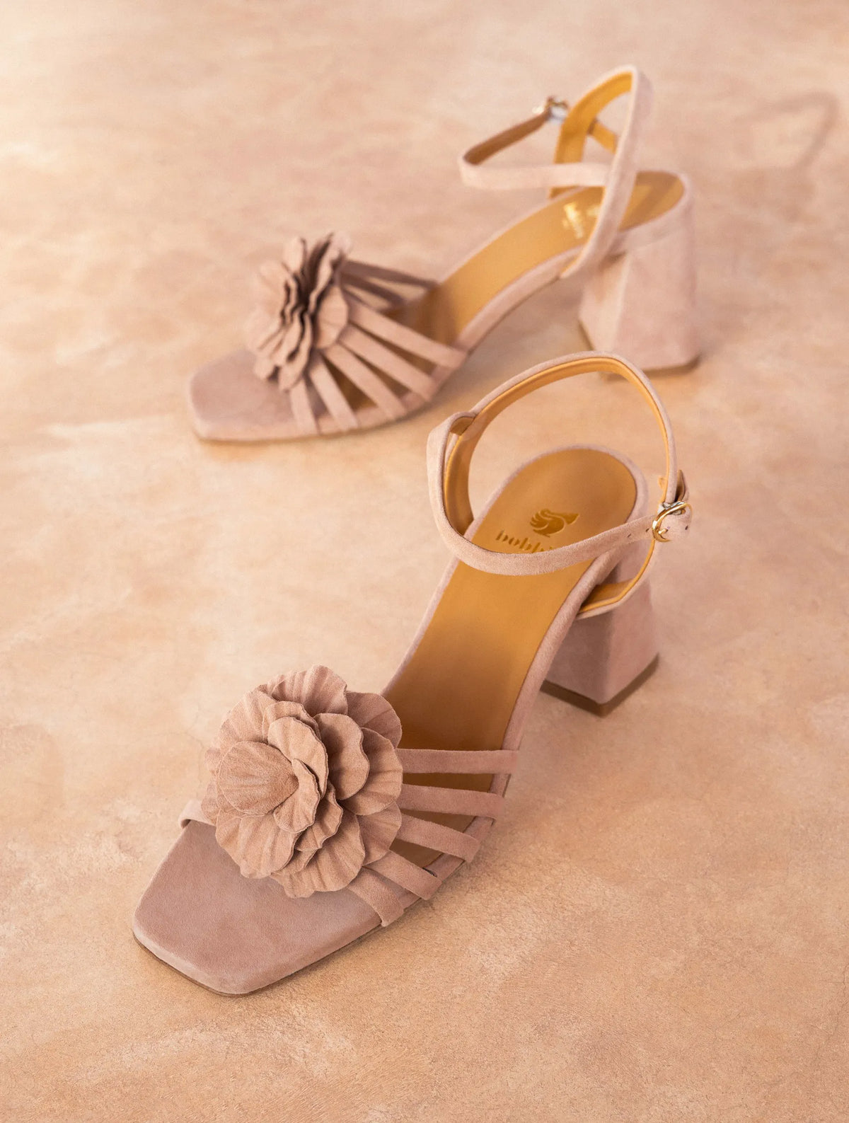 Nude Blush