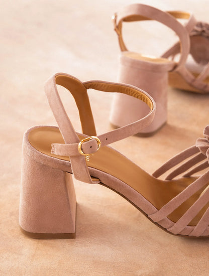 Nude Blush