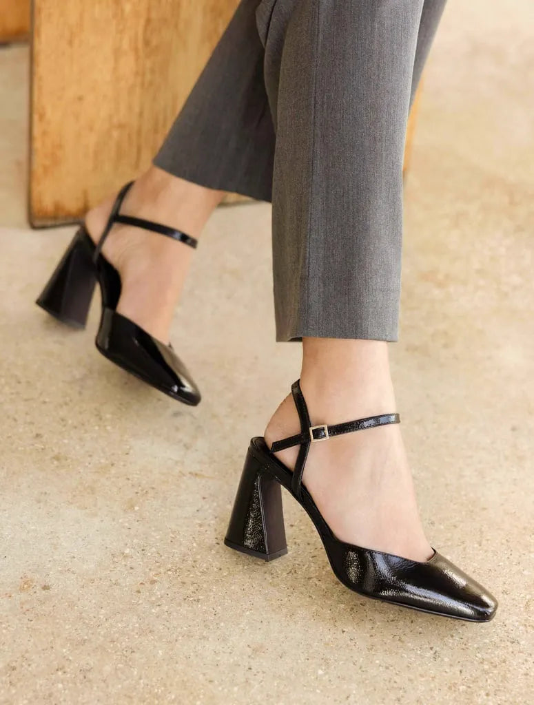 Vinyl Black