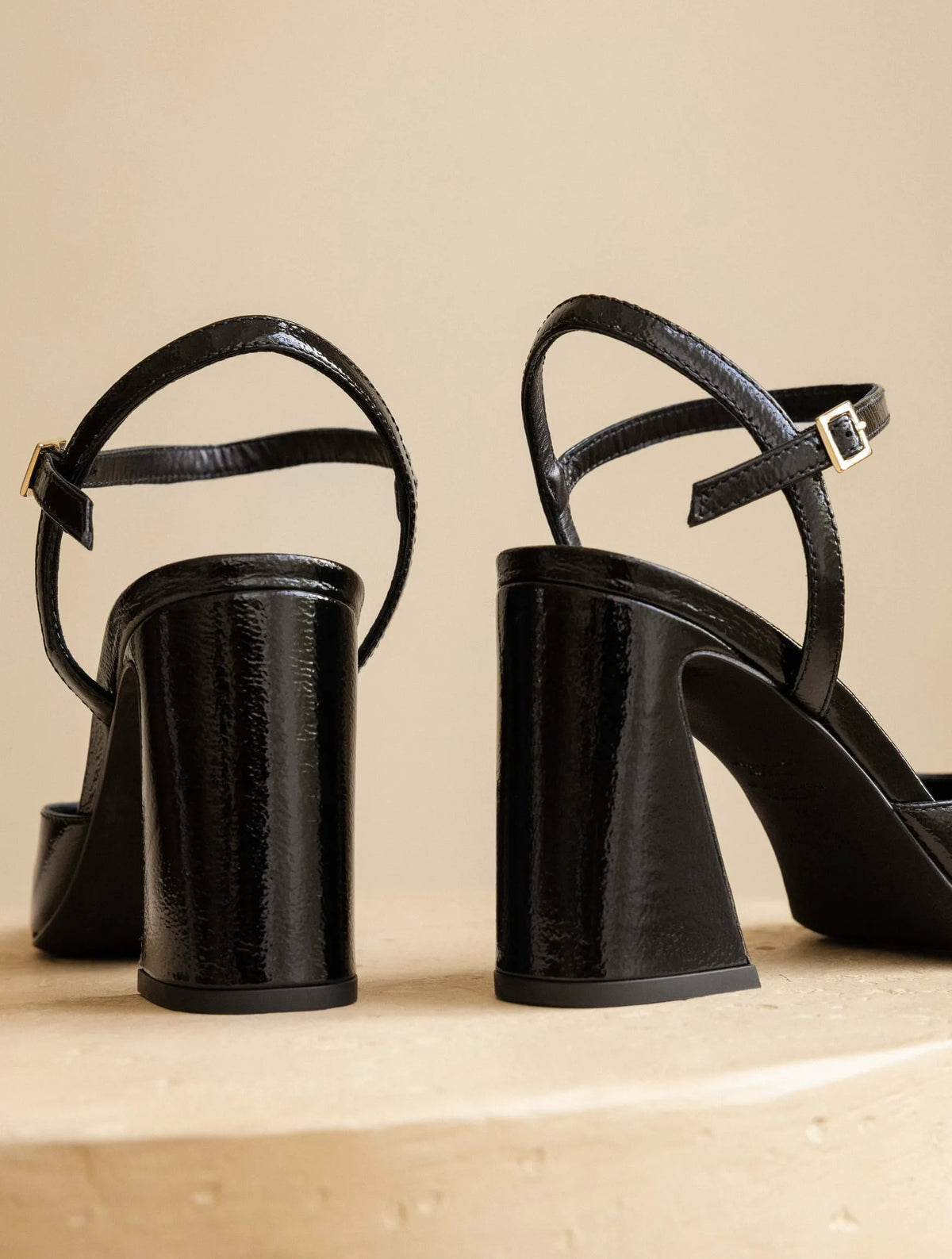 Vinyl Black