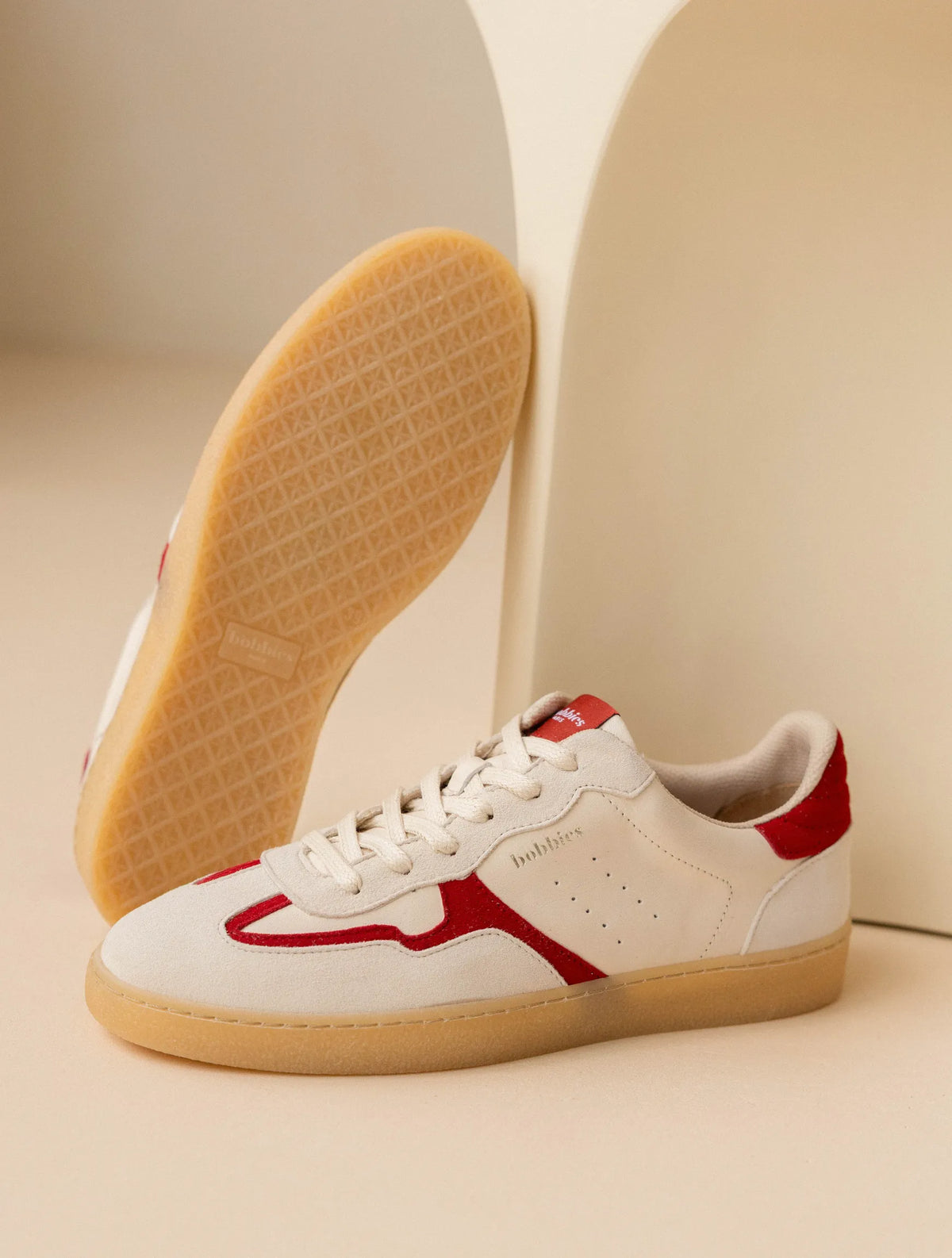 Cream & Carmine