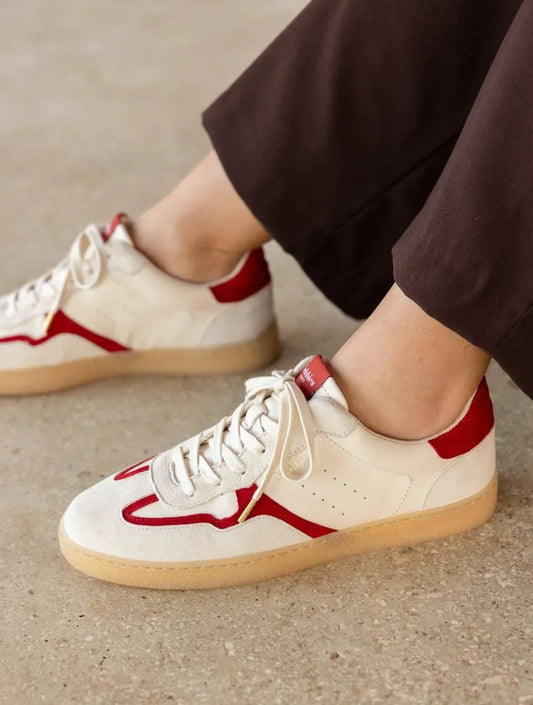 Cream & Carmine