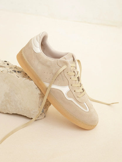 Moon Sand
