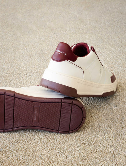 Off-White & Garnet