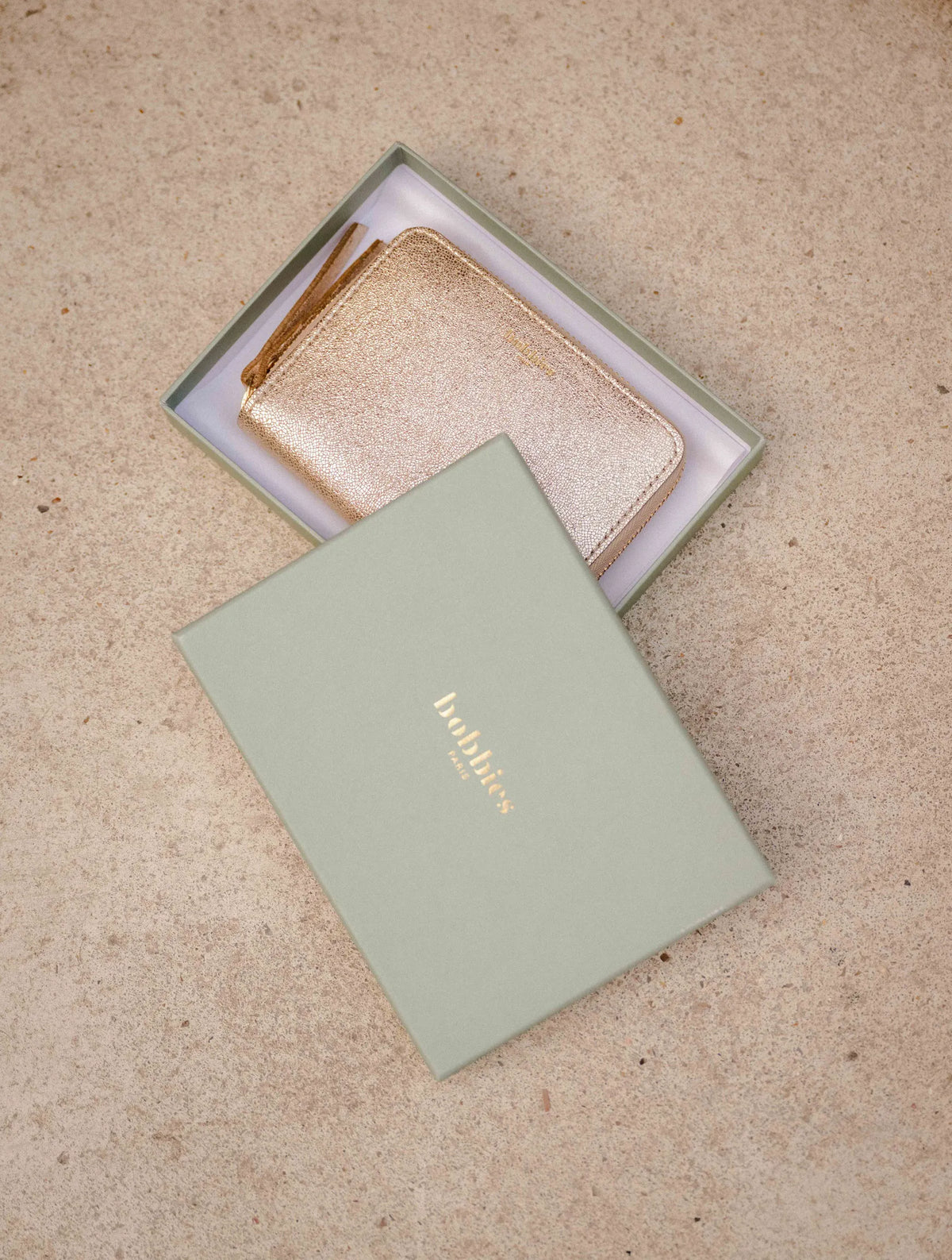 Iridescent Champagne