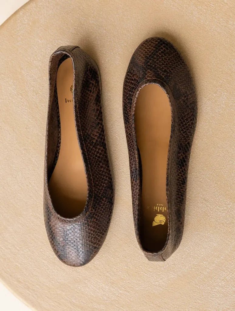 Cobra Brown