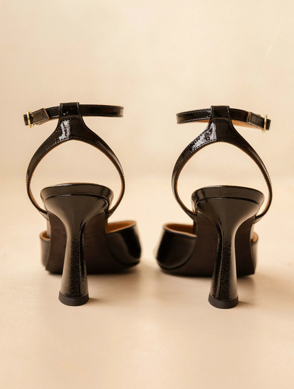 Vinyl Black