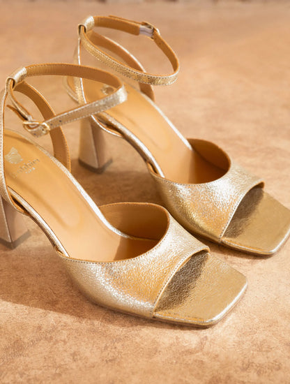 Champagne Gold