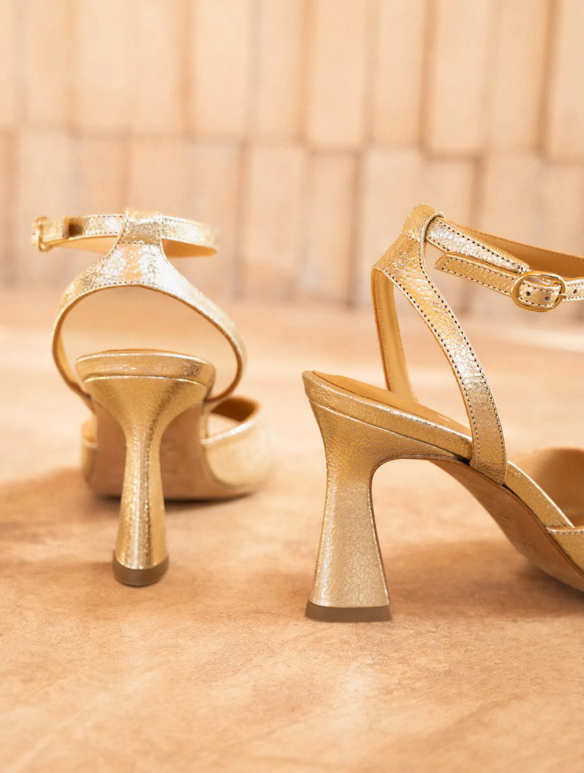 Champagne Gold