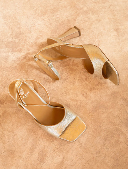 Champagne Gold
