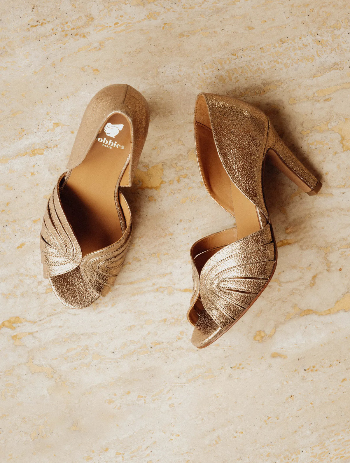 Sepia Gold