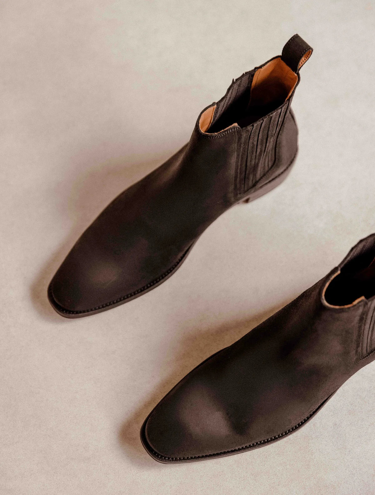 Vesuvius Black