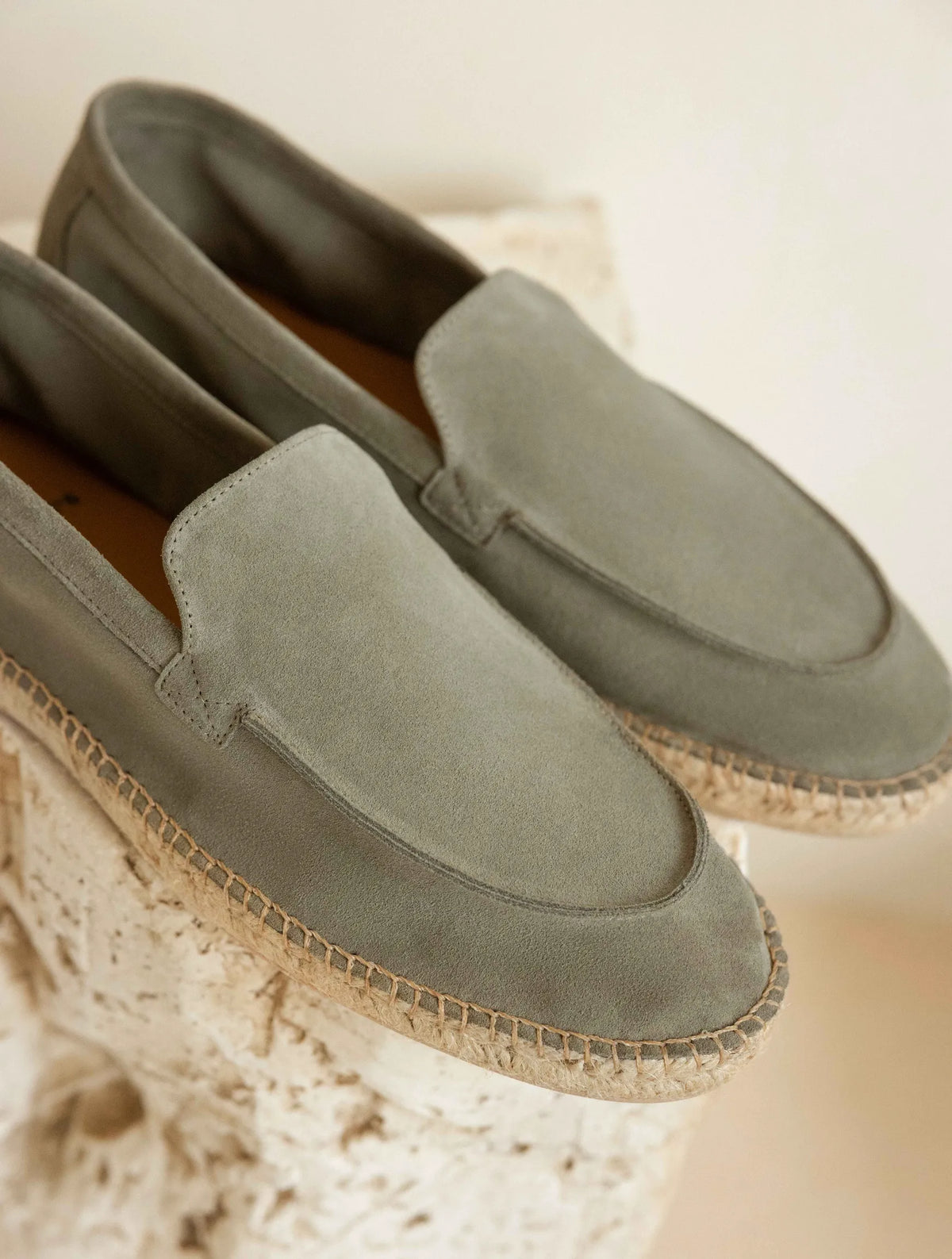 Ash Green