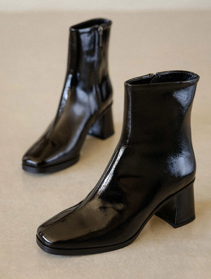 Vinyl Black
