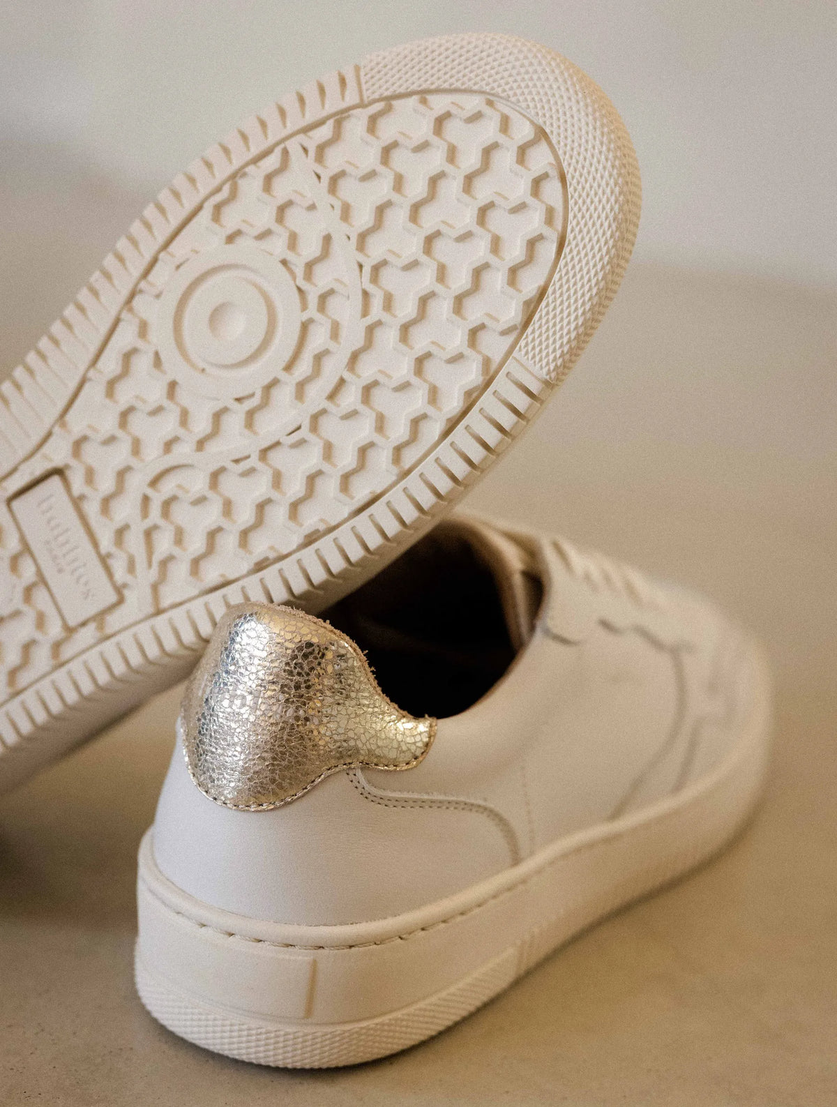 Off-White & Champagne Gold