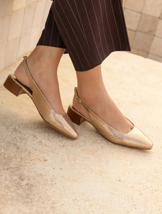 Sepia Gold
